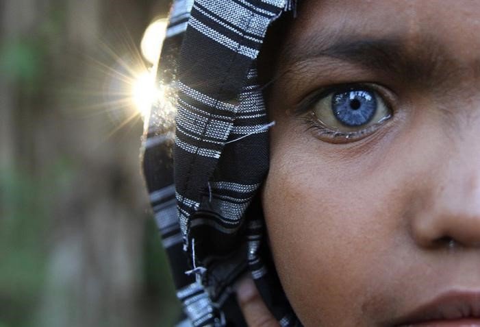 Getting to Know the Buton Tribe, Indonesian Natives with Blue Eyes